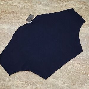 D.e.c.k. BY DECOLLAGE WOMENS ONE SIZE LIGHT SWEAT TOP IN NEW CONDITION.